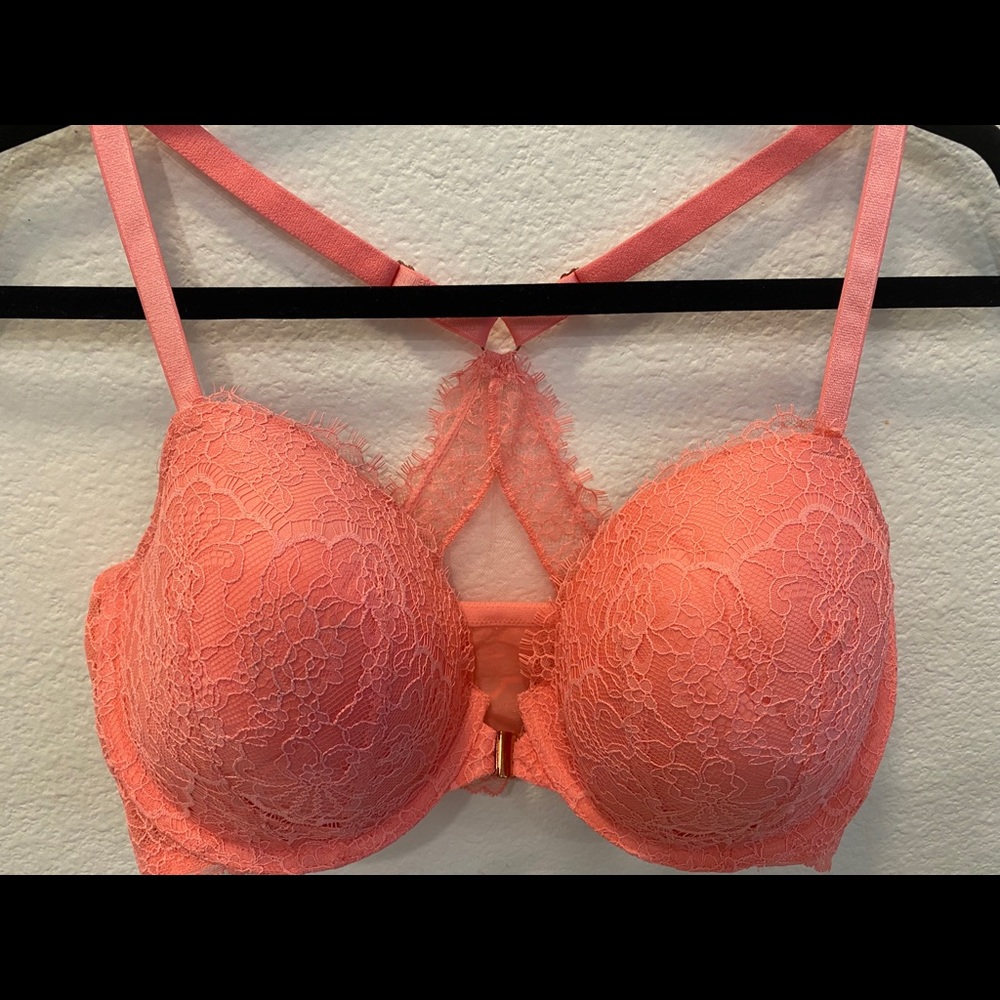 Victoria Secret Bra - Lined Demi
